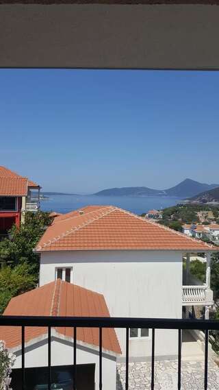 Апартаменты Apartments Bellavista Луштица Апартаменты с террасой-8